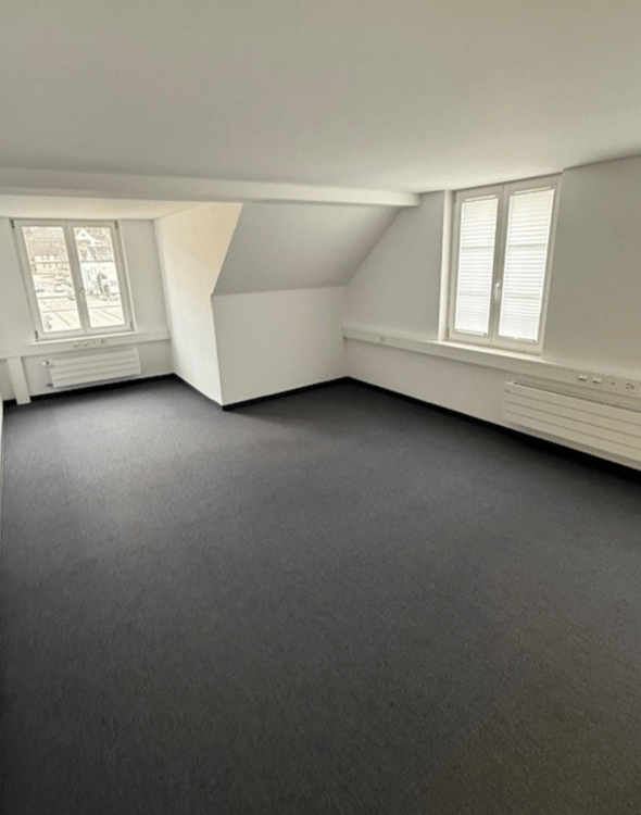 Bürohaus in zentraler Lage von Sirnach 6