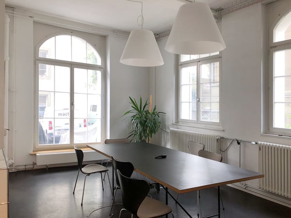 Nachmiete/Mitmiete: Helles Atelier-/Office im Berner Matte-Quartier, 80m2 6
