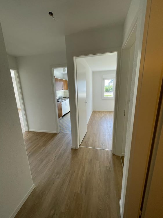 Charmante 3.5-Zimmer-Wohnung mit Gartensitzplatz in Tann-Rütti 7