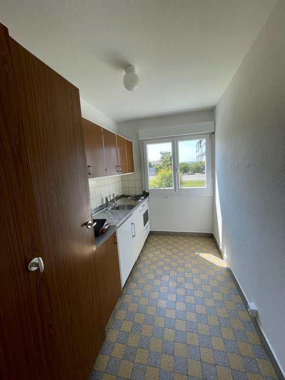 Charmante 3.5-Zimmer-Wohnung mit Gartensitzplatz in Tann-Rütti 6