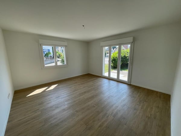 Charmante 3.5-Zimmer-Wohnung mit Gartensitzplatz in Tann-Rütti 2