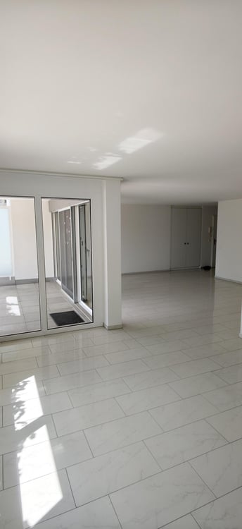 Exklusive EFH-Alternative: 4.5-Zimmer-Wohnung in Lohn-Ammannsegg (135 m²) 10