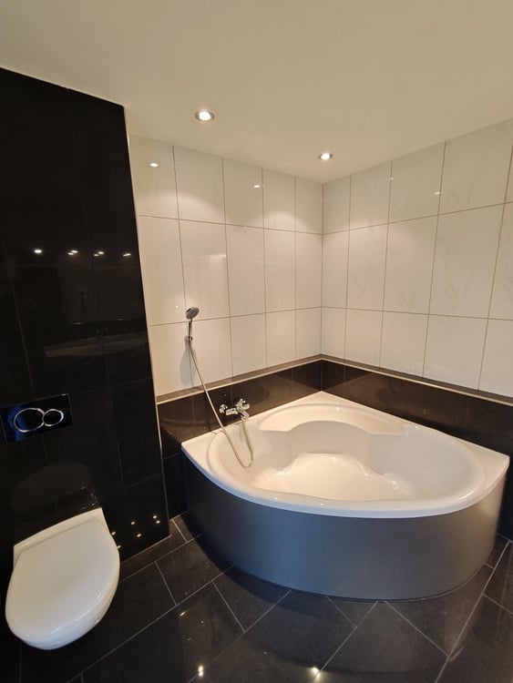Exklusive EFH-Alternative: 4.5-Zimmer-Wohnung in Lohn-Ammannsegg (135 m²) 27