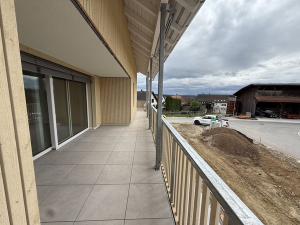 Wohnen mit 32 m² Balkon – mehr Platz draussen als andere drinnen 3