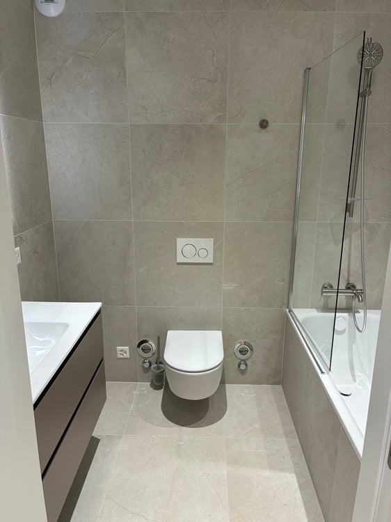 Appartement de standing neuf de 6 pièces avec loggia et parkings intérieurs à Vandœuvres 6