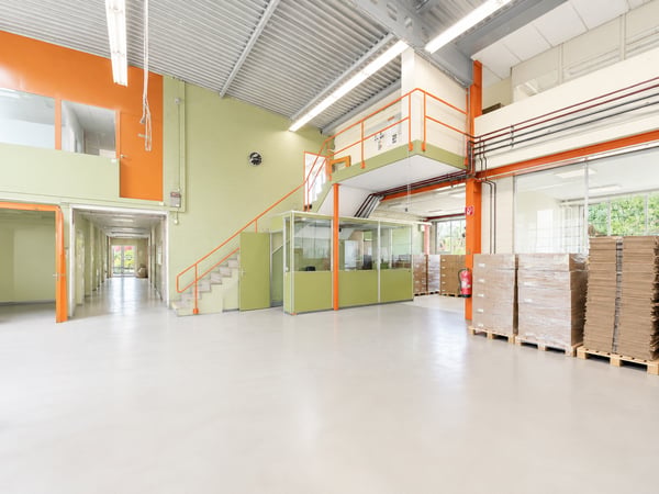 MODERNE INDUSTRIEHALLE MIT BÜROFLÄCHEN & 20 PARKPLÄTZEN IN KLEINDÖTTINGEN 5