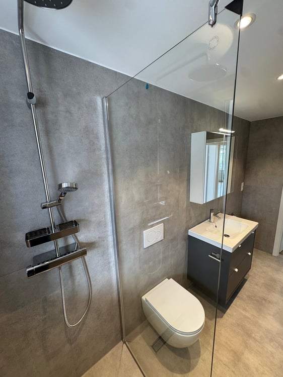 Grosszügige 4.5-Zimmer-Wohnung mit 108 m² Wohnfläche und ca. 40 m² Terrasse 2