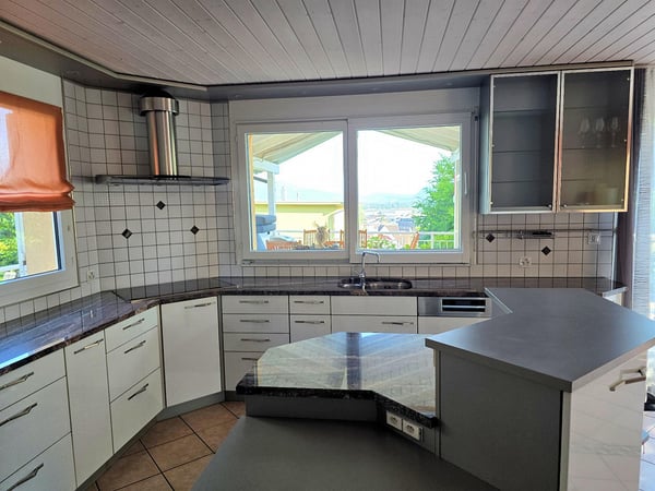 Charmantes 6.5-Zimmer-Einfamilienhaus mit Aussicht in Rebstein 5