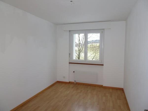 Helle 4½-Zimmer-Wohnung mit neuer Wohnküche in Schwarzenburg 13