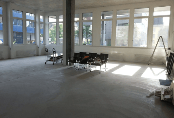 Moderne Gewerberäume mit 4.57 m Deckenhöhe 5