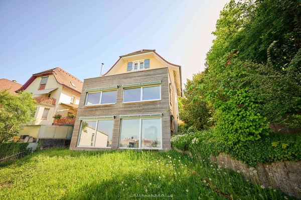Exklusives Einfamilienhaus an sonniger und ruhiger Lage 3