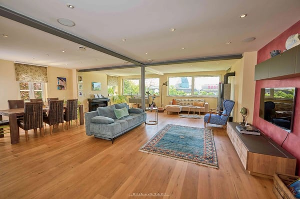 Exklusives Einfamilienhaus an sonniger und ruhiger Lage 7