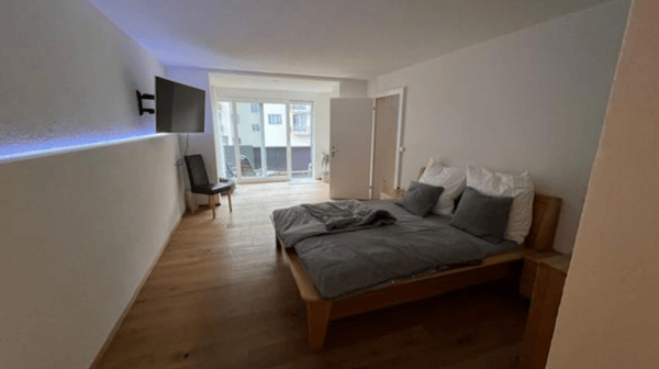 Charmante 2.5-Zimmer-Wohnung mit Bergblick in Flums 5