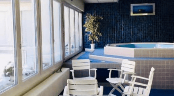 Charmante 2.5-Zimmer-Wohnung mit Bergblick in Flums 9