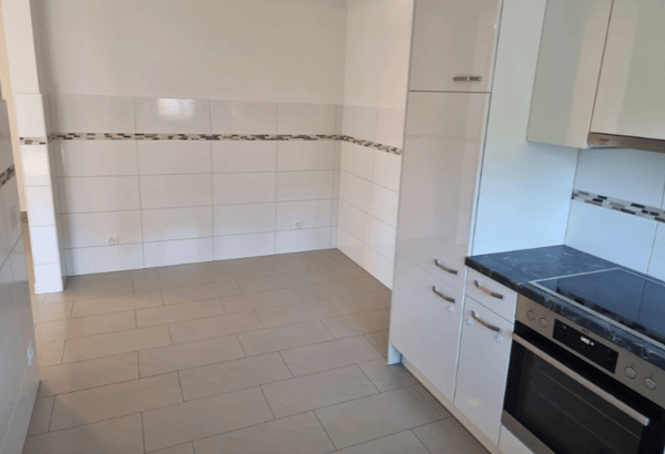 Moderne 4.5-Zimmer-Wohnung mit Balkon in Oberhofen AG 10