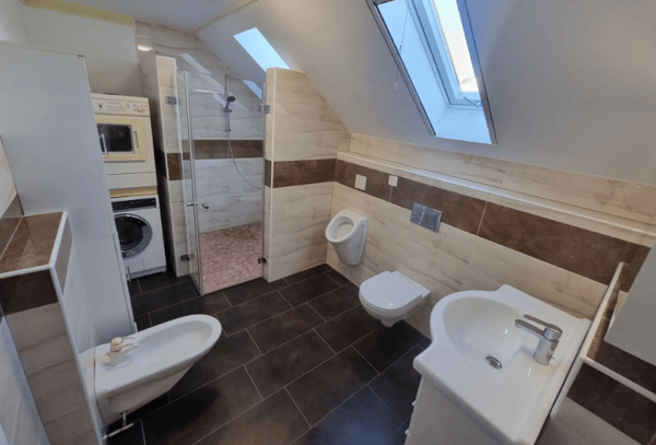 Moderne 4.5-Zimmer-Wohnung mit Balkon in Oberhofen AG 11