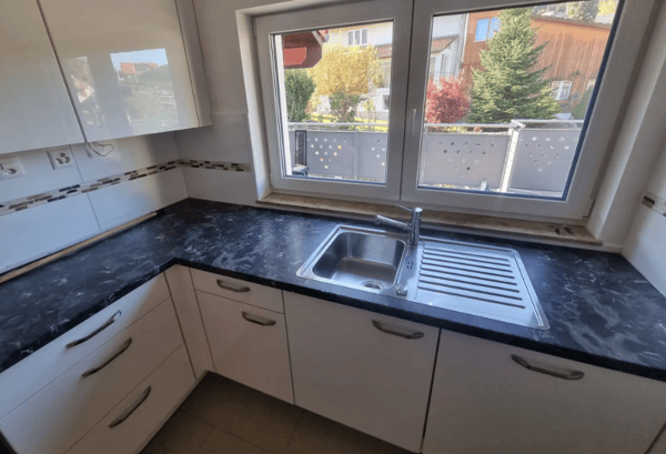 Moderne 4.5-Zimmer-Wohnung mit Balkon in Oberhofen AG 9