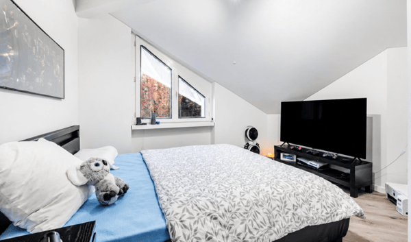 Lichtdurchflutete 4.5-Zimmer-Attika-Maisonette mit Tiefgaragenplatz, St. Gallen 7