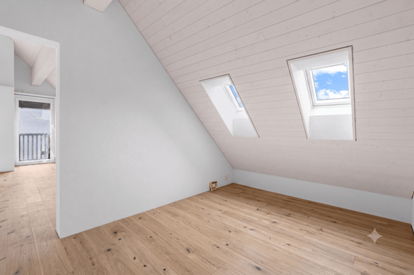 Erstbezug: Stilvolle und grosszügige Maisonette-Wohnung 10