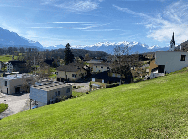 Aussergewöhnliches Bauland mit wunderschöner, unverbaubarer Aussicht in Lienz/Altstätten 3