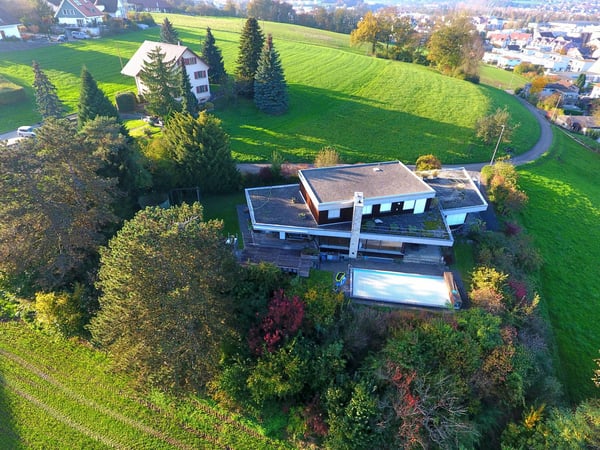 Grosszügiges Architektenhaus mit Einliegerwohnung und Ausnützungsreserve 2