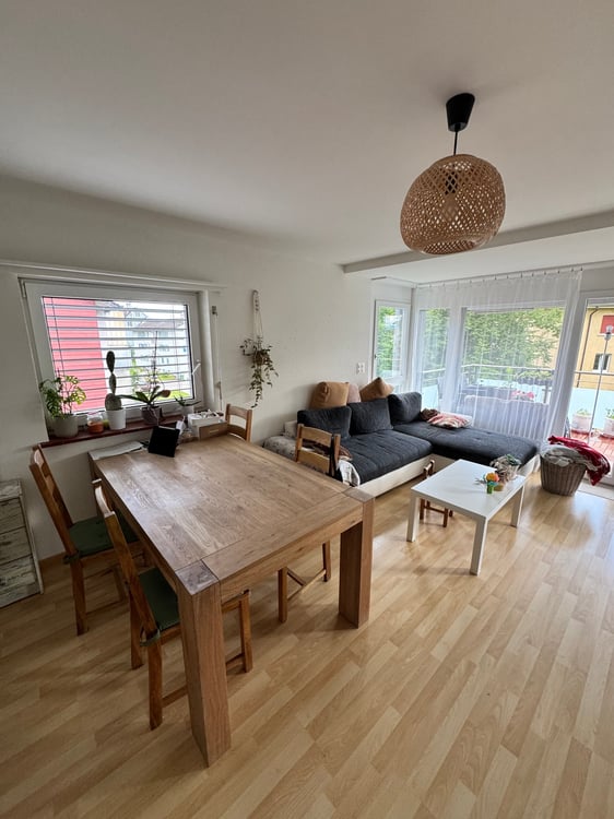 Charmante 4-Zimmer-Wohnung mit Balkon in Wetzikon 9