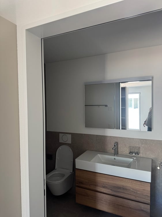 Erstbezug 5.5 Zimmer-Wohnung in neuer Überbauung Roggächer Nord 5