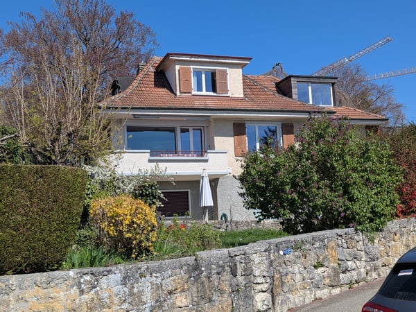 Grand duplex 6.5 pièces avec vue panoramique sur le lac et les Alpes, jardin privé 12