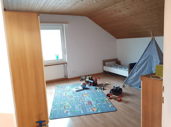 Helle und sonnige Dachwohnung per sofort zu vermieten 5