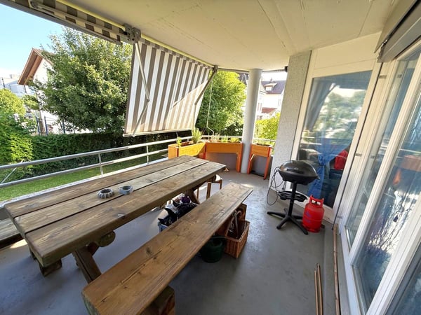Attraktive 4.5-Zimmer-Wohnung mit Balkon, Garage und viel Stauraum 4