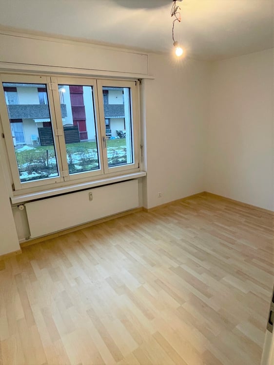 Charmante 4.5-Zimmer-Wohnung in Sumiswald – ruhige Lage mit schöner Aussicht 4