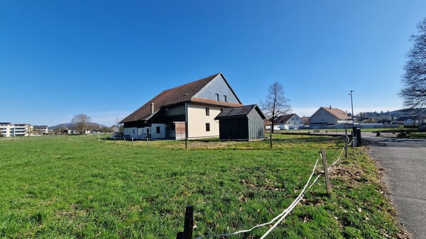 Charmantes Zweifamilienhaus in Neuendorf 1