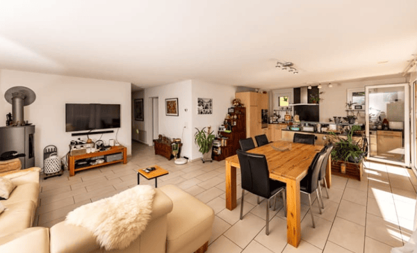 Wohnen, wo andere Ferien machen – 4.5-Zimmer-Wohnung mit See- & Alpenblick 7