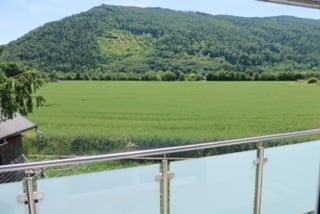 MODERNISIERTES ZWEIFAMILIENHAUS MIT 4.5- & 3.5-ZIMMER-WOHNUNG 1