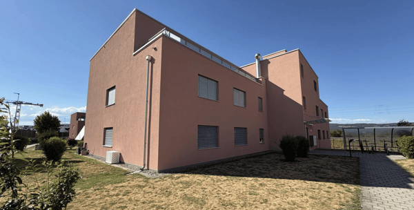Grosszügige 3.5-Zimmer-Minergiewohnung mit 106 m², zwei Bädern und grosser Loggia 2