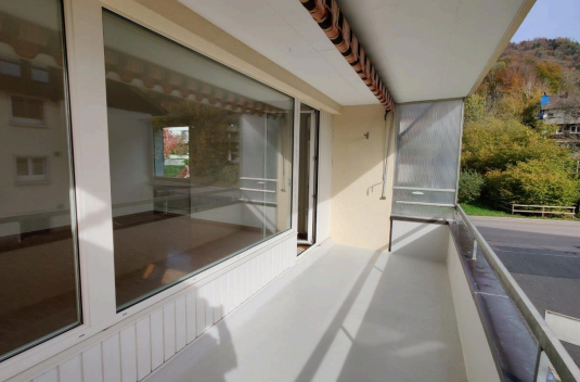 Ruhige grosszügige 4.5-Zimmer-Wohnung mit Terrasse in Stallikon 8