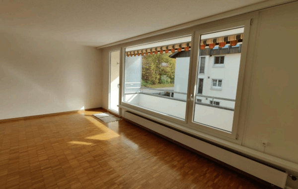 Ruhige grosszügige 4.5-Zimmer-Wohnung mit Terrasse in Stallikon 4
