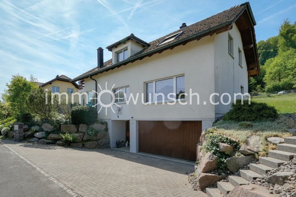Charmantes 5 ½ Zimmer Einfamilienhaus, mit toller Gartenanlage, an erhöhter und ruhiger Wohnlage 14
