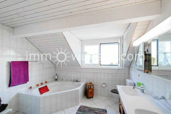 Charmantes 5 ½ Zimmer Einfamilienhaus, mit toller Gartenanlage, an erhöhter und ruhiger Wohnlage 9