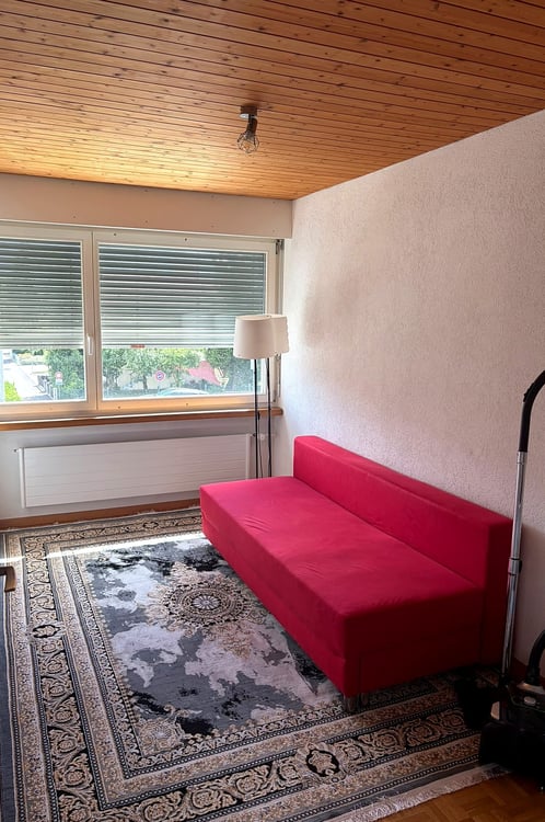 Wohnen, wo andere ihre Freizeit verbringen – gepflegte 3,5-Zimmer-Wohnung in Gwatt mit Balkon 4