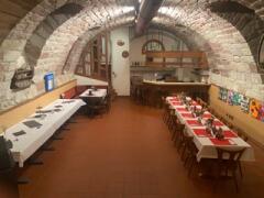 Taky away, Restaurant oder Laden, Lager / Mietwohnung 3.5 Zimmer möglich 2