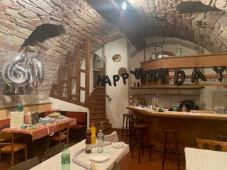 Taky away, Restaurant oder Laden, Lager / Mietwohnung 3.5 Zimmer möglich 7