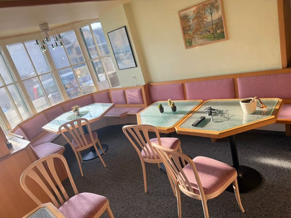 Taky away, Restaurant oder Laden, Lager / Mietwohnung 3.5 Zimmer möglich 14