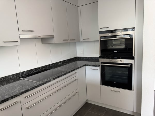 Lichtdurchflutete 3.5-Zimmer-Wohnung, 95 m², an zentraler Lage in Steffisburg 7
