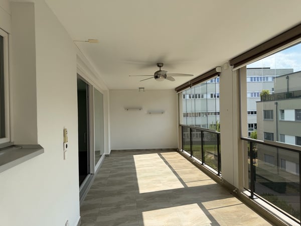 Lichtdurchflutete 3.5-Zimmer-Wohnung, 95 m², an zentraler Lage in Steffisburg 2