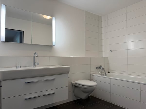 Lichtdurchflutete 3.5-Zimmer-Wohnung, 95 m², an zentraler Lage in Steffisburg 16