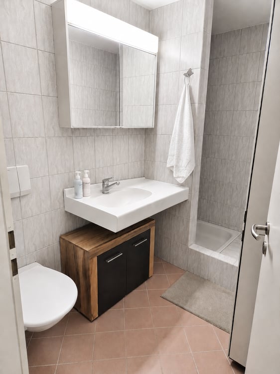 Lichtdurchflutete 4.5-Zimmer-Attika-Maisonette mit Tiefgaragenplatz, St. Gallen 16