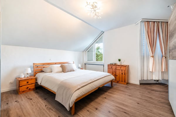 Lichtdurchflutete 4.5-Zimmer-Attika-Maisonette mit Tiefgaragenplatz, St. Gallen 7