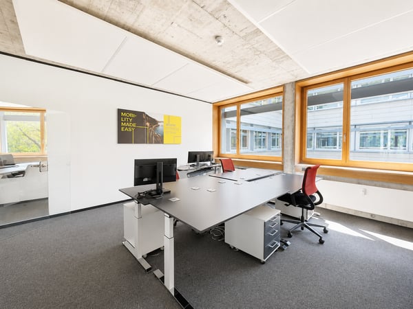 Moderne möblierte Bürofläche an zentraler Lage in Urdorf 4