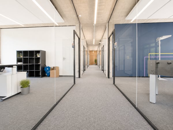 Moderne möblierte Bürofläche an zentraler Lage in Urdorf 6